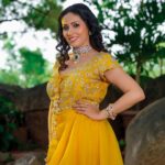 Sadha Instagram - 💛💛💛 For the one & only #neethoneydance on @starmaa … ☺️ Stylist @harinireddym Outfit @omanas_clothing Jewellery @houseofqc Hair @2727parvathi Asst @rakeshmanchi PC @sowmyartphotography #sadaa #danceshow #realityshow #judge