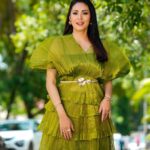 Sadha Instagram - Go green! 😀💚 For #neethoneydance @starmaa Every Sat Sun at 9 pm ☺️ Styled by @harinireddym 🫶 PC @sowmyartphotography #sadaa #judge #realityshow #danceshow