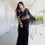 Sadha Instagram - 🖤🖤🖤 Gorgeous Saree by @olivesbysashi.in Accessories by @kushalsfashionjewellery Styled by @harinireddym #indian #saree #sadaa