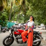 Sadha Instagram - For #neethonedance on @starmaa every Sat Sun at 9 pm! 🙌☺️ Outfit, Accessories & Styling @harinireddym VC @rt__photography_rt Asst @rakeshmanchi #sadaa #retro #danceshow #realityshow #judge