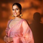 Sai Tamhankar Instagram - Mood … @asopalav @amrapalijewels @nehachaudhary_ @kalyaam_2.0 @vishal.patil36 @jacksasif #saitamhankar #festivities #mood #mhj