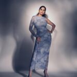 Sai Tamhankar Instagram - Monday Blues … @zara @treasureboxforyou @nehachaudhary_ @digambar103 @jayshree2783 @visualaffairs_va @vishal.patil36 #saitamhankar #mhj #blues