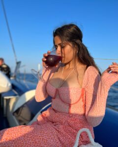 Sai Tamhankar Instagram - Birthday Dump ! #saitamhankar #aboutyesterday #birthday #photodump Barcelona, Spain