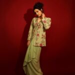 Saiyami Kher Instagram - Festive season In @kalkifashion @vaishaliagarwal_ @flowerchildbyshaheen @outhousejewellery Styled by @aeshy Assisted by @shriyakirdat Shot by @shrutisbagwe