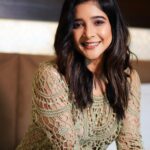 Sakshi Agarwal Instagram – Smile.
It intimidates those who wish to pull you down😎
.

@ngrnandha 
@makeupbyvaishalikrishnan @avmakeuplab @fab_by_faiza @ramadaplazachennai Chennai, India