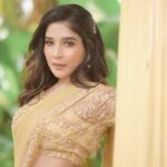 Sakshi Agarwal Instagram - Only for you✨ . Costume : @mayon_by_subhathracouture Photography: @sathyaphotography Makeup : @murugeshmakeup_hair Location : elementsoneastcoast Jewellery : @fineshinejewels . #ponmagalvanthaal #instareels #reelsinstagram #feelitreelit #foryou #trendingaudio #trendingsongs #sakshiagarwal #kollywoodactress #kollywood #goldensaree #vibewithme Chennai, India