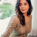 Sakshi Agarwal Instagram – I choose being real over being perfect✨
.

@ngrnandha 
@makeupbyvaishalikrishnan @avmakeuplab @fab_by_faiza @ramadaplazachennai RAMADA Plaza-Guindy
