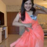 Sakshi Agarwal Instagram – Let the weekend begin😇
.
#sakshiagarwal #feelitreelit #trendingreels #trendingsongs #trendingnow #instagramreels #dancereels #telegucinema #telegureels #bholaashankar 
.

Mega ⭐️ @chiranjeevikonidela @meherramesh 
@adityamusicindia @dudley_dop @bholaashankar @sagarmahathi thumping music✨ @sekharmaster @telugufilmnagar Chennai, India