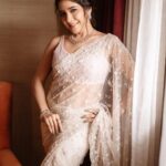 Sakshi Agarwal Instagram – Dream big Darling✨
.

@theportraitstudio_tps 
@murugeshmakeup_hair 
@anupama_makeoverartistry 
@beingstyl 
@samyakkclothing 
@fineshinejewels 
@stylefiles_bydeepikareddy 
.
#sakshiagarwal #princessvibes #kollywood #sandalwood #pretty Chennai, India