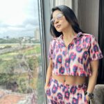 Sakshi Agarwal Instagram - Lazing by the window on a chill Monday morning in Bangalore was the perfect getaway I needed . Back to work mode tomorrow onwards❤️ #chillvibes #banglore #weekendgetaway #workmodeactivated #muchneededbreak Bangalore City