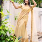 Sakshi Agarwal Instagram - She dreamed improbable dreams Followed her heart and Created her own little fairy tale✨ . @sathish_photography49 @murugeshmakeup_hair @farhaa_makeupartist @adhiraboutique_pondy . #malayalamcinema #newlook #mallugirl #sakshiagarwal #goldenhalfsaree Chennai, India