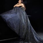 Sakshi Agarwal Instagram - Another dump from this series🔥 . @shotbyluckymalhotra @princephinehas25 @varaabyskmagazine @itsmesangeethakailash . #gown #glitterdress #ballroomdress #glittergloss #prettygirls Chennai, India