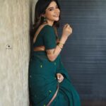 Sakshi Agarwal Instagram - ‘coz u love me in saree❤️ . @picartisan @murugeshmakeup_hair @shri_she Chennai, India