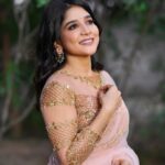 Sakshi Agarwal Instagram - Your direction is more important than your speed💕 . #coimbatore was lit🔥 . @murugeshmakeup_hair @mayon_by_subhathracouture @krush_makeup_artistry @imagixphotography_ . #studyworldcollegeofengineering #chiefguest #sakshiagarwal #pinkvibes Coimbatore, Tamil Nadu