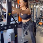 Sakshi Agarwal Instagram – Its normal to bloat on certain days – 
That doesn’t stop me from achieving my workout goal for the day😊
.
Tried a new workout today- Belt squat✨
.
Fitness for me- is for my mental happiness and not to achieve some insane size zero goals🔥
.
#fitnessgirl #fitnessaddict #workoutgoals #trendingreels #trendingsongs #trendingaudio #foryou #fitnessjourney Chennai, India