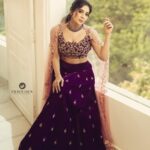Sakshi Agarwal Instagram – Beauty is not only skin deep💕
.
@savinidii_official @murugeshmakeup_hair @farhaa_makeupartist @crackjackphotography 
.
#lehengalooks #legengalove #sakshiagarwal #beautyshot Chennai, India
