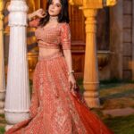 Sakshi Agarwal Instagram – Be who you are,
Not who the world wants you to be🔥
.

@murugeshmakeup_hair @malgudi_designs @sathyaphotography3 
@fineshinejewels 
@elementsoneastcoast 
.
#lehenga #princess #orangelehenga #backpose #sakshiagarwal #kollywood Chennai, India
