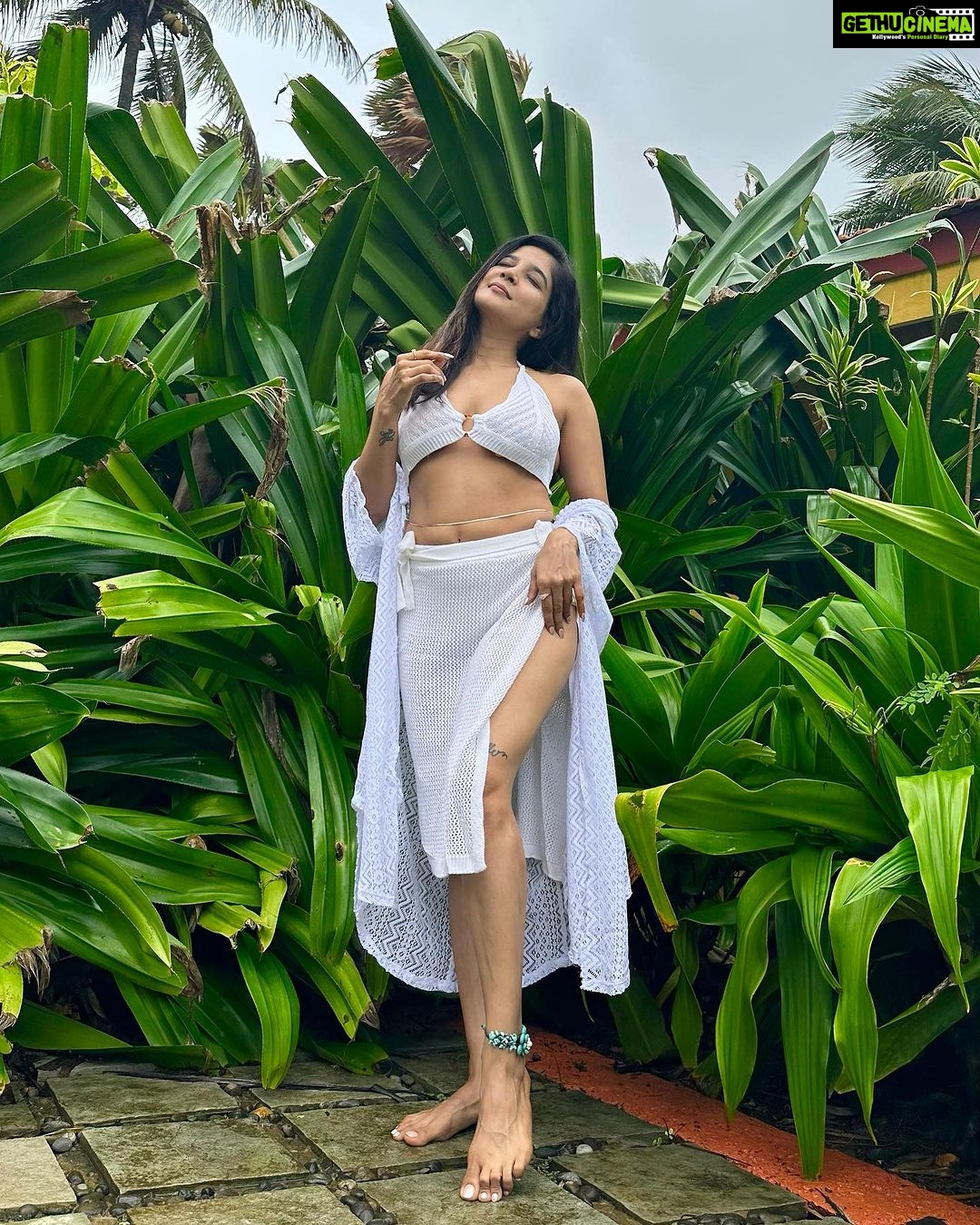 Sakshi Agarwal Instagram - Best feels๐๐ Taj Holiday Village Resort & Spa Goa