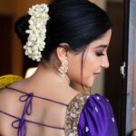 Sakshi Agarwal Instagram – Head up,
Gorgeous✨
.

Styling : @beingstyl 
Outfits:
Saree @thepallushop 
Blouse @_sayaanika_ 
Mua: @murugeshmakeup_hair 
Photography: @sathish_photography49 
Accessories @fineshinejewels 
.
#sareelove #sareefashion #sareeshoot #beauty #kollywood #kollywoodactress