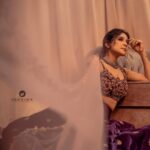 Sakshi Agarwal Instagram – Can be your princess✨✨✨
.
@savinidii_official @savinidii_jewellery @crackjackphotography @murugeshmakeup_hair @farhaa_makeupartist Chennai, India