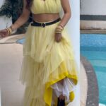 Sakshi Agarwal Instagram - Chumma oru transition reel💛😋 . @murugeshmakeup_hair @sindira_by_swethaindiran #transitionreels #instagramreels #reelitfeelit #yellowlehenga #indowestern #sakshiagarwal #kollywood