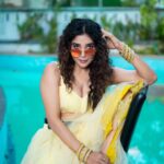Sakshi Agarwal Instagram – Hey you.. 
I am watching You💛
.
@murugeshmakeup_hair @sathyaphotography3 @sindira_by_swethaindiran 
.
#indowestern #lehenga #eyesonyou Chennai, India