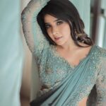 Sakshi Agarwal Instagram - Hot mess or spicy disaster😜 . @murugeshmakeup_hair @dhanush__photography @stitchhousesalem . #saree #sexyback #sareelove #kollywood #sakshiagarwal #sensous Chennai, India