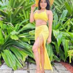 Sakshi Agarwal Instagram - Palm trees, ocean breeze, salty air, sunkissed hair and beach rain🔥 . #goa #goadiaries #goabeach #sakshiagarwal #goavibes #beachlife #waterbaby #yellowcoordset Taj Holiday Village Resort & Spa Goa