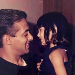 Salman Khan Instagram – Mamu par ek ehsaan karo, jo bhi karna dil aur mehnat se karna! Always yaad rakho, Life mein go straight and turn right. Only compete with yourself. Fit hone ke chakkar mein same mat ho jaana, aur alag hone ke chakkar mein sabse alag mat ho jaana. And moossssssst importantly, ek baar jo tumne commitment kardi toh phir mamu ki bhi nahi sunnnaa!! @alizehagnihotri