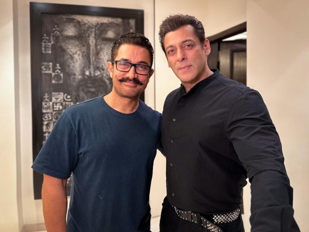 Salman Khan Instagram - Chand Mubarak 🌙