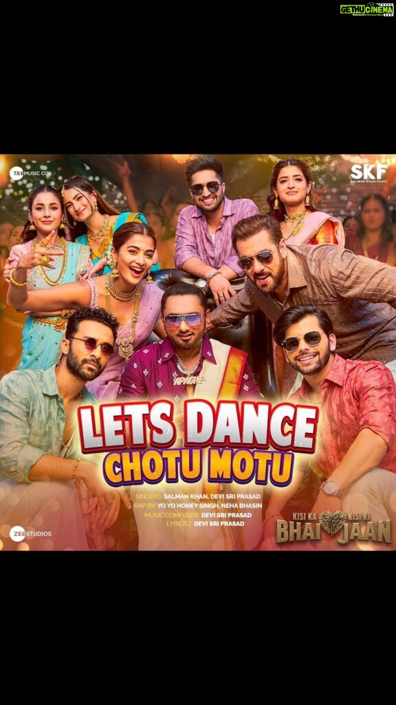 Salman Khan Instagram - #LetsDanceChotuMotu Song Out Now! @hegdepooja @venkateshdaggubati @farhadsamji @thisisdsp @yoyohoneysingh @nehabhasin4u @alwaysjani @iamjaggubhai_ @bhumika_chawla_t @singhvijender #AbhimanyuSingh @raghavjuyal @thesiddharthnigam @jassie.gill @shehnaazgill @palaktiwarii @vinali_bhatnagar @vmanikandandop @shamiraah28 @skfilmsofficial @zeestudiosofficial @zeemusiccompany