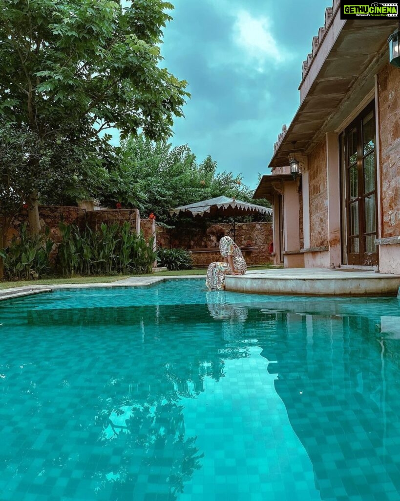 Samantha Instagram - Because maybe, the best of times were yet to come. You never knew.