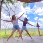Samantha Instagram - Girls trip 100/100♥️ @anushaswamy Bambu Indah