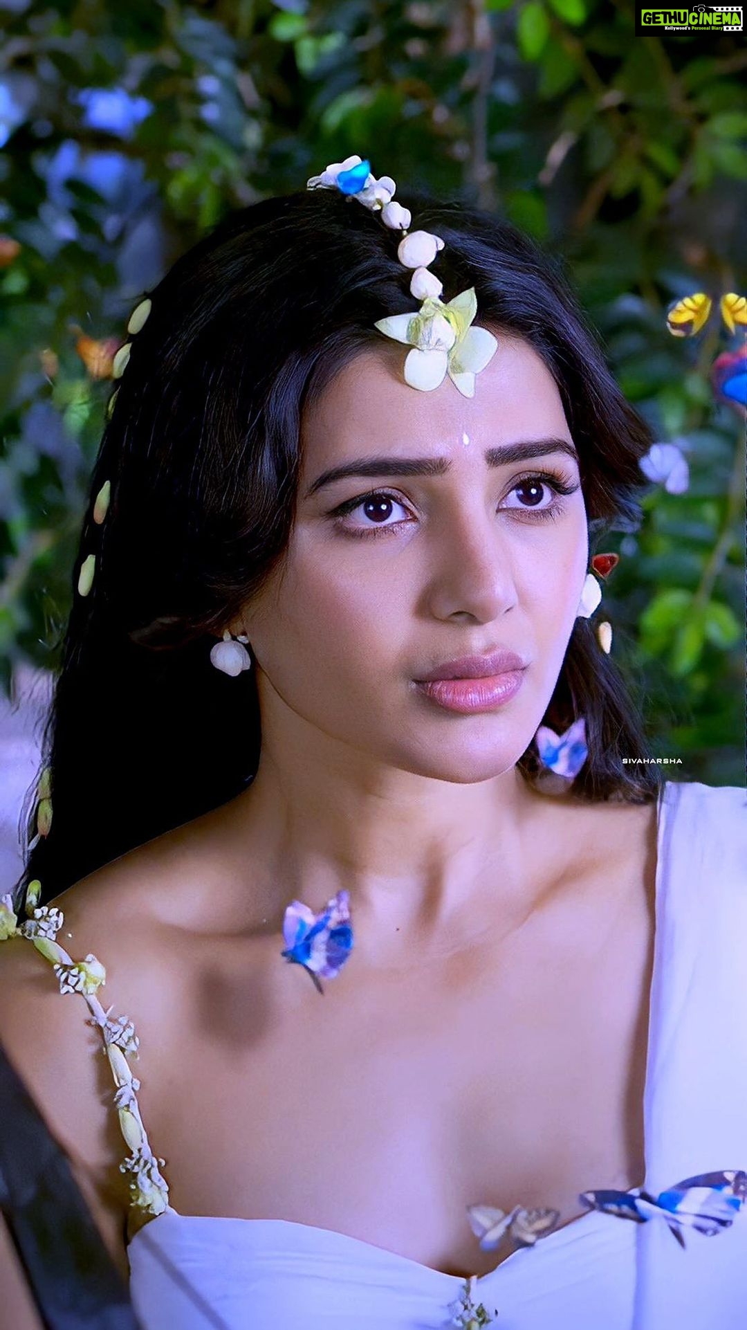 Samantha Instagram - 🤍 🦢 #linkinbio This FEB 17, experience the #EpicLoveStory unfold only in theatres. #Shaakuntalam @gunasekhar1 @devmohanofficial #ManiSharma @neelima_guna @gunaa_teamworks @srivenkateswaracreations @hanshithareddy @harshithsri @vasundharadiamondrf @neeta_lulla @tubbys_music @tips #EpicLoveStory #MythologyForMillennials #shaakuntalamonfeb17