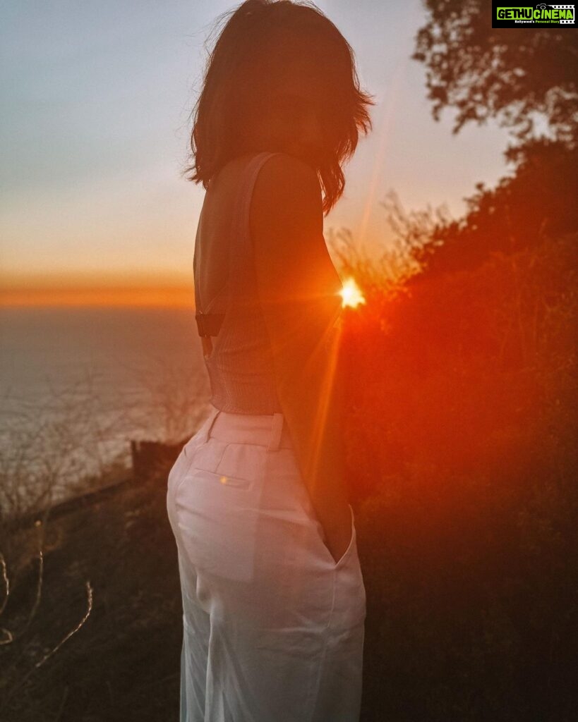 Samantha Instagram - Nothing else matters🤍 Big Sur, California