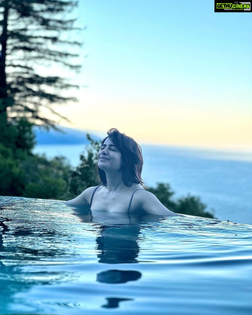 Samantha Instagram - "I am my own muse. I am the subject I know best. The subject I want to know better." Frida Kahlo Big Sur, California