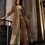 Samantha Instagram - They say New York is where dreams are made. I started my career when I shot for my first film here…. A scared little girl without a clue about how she was going to make it… but daring enough to dream the big dream! Today, 14 years later… ✨✨✨ #IndependenceDayParade #Newyork Styled- @openhousestudio.in Outfit - @ritukumarhq Jewellery- @bespokevintagejewels_shwet Eyewear- @gemopticians Style team - @poojakaranam @mehavenkatesh Shot by- @abhimanyu_mahaveer Hair and makeup - @iamkanwalbatool (Empire state of mind had just released and would play on the radio everyday in 2009)