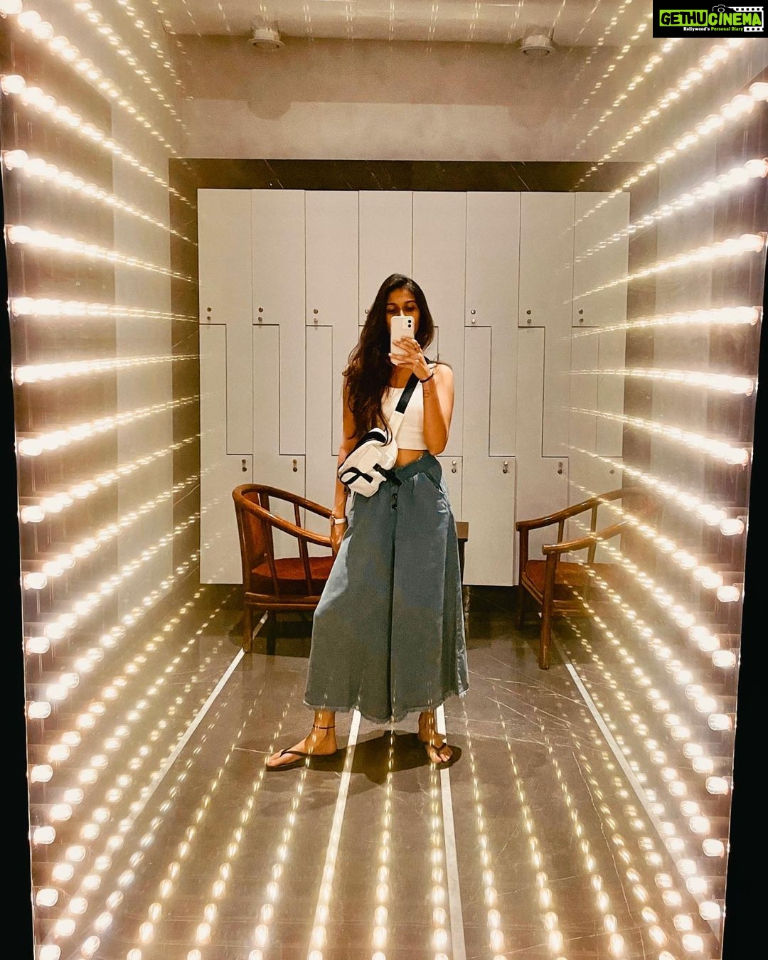 Samara Tijori Instagram - “Who’s the fairest of them all?”