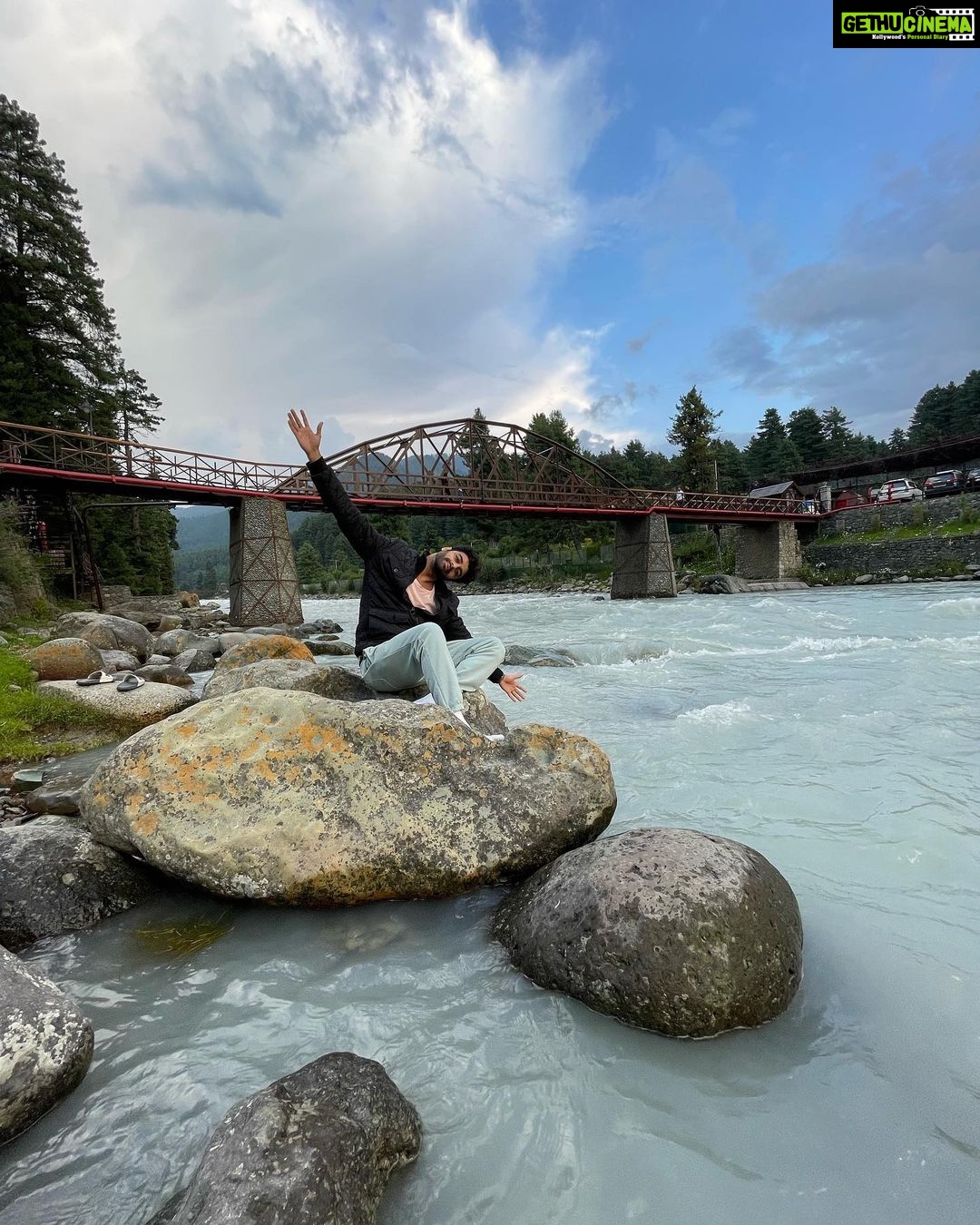 Samara Tijori Instagram - Kashmir Photo dump pt2 🌿