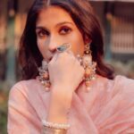 Samara Tijori Instagram – Last lot 🤍 

📷 @harshjanii 
💄 @athirathakkar 
👗 @denishabakrania 

Wearing @thebasalstudio 
Jewellery @_phullara_