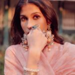 Samara Tijori Instagram - Last lot 🤍 📷 @harshjanii 💄 @athirathakkar 👗 @denishabakrania Wearing @thebasalstudio Jewellery @_phullara_