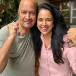 Sameera Reddy Instagram – My Reddy Garu turns 89🕺🏻Happy Birthday Papa❤️Your bright energy & zest for life is 🙌🏻 Keep inspiring us! My papa strongest 🥹