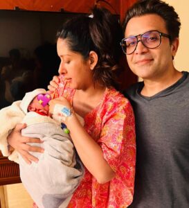 Sameksha Instagram - With gratitude in our hearts, we are thrilled to announce the arrival of our little angel “ADYAH “
It is also another name of “LORD SHIVA”. It means the first and the beginning of everything.
 On this occasion of Maha Shivratri we pray to the almighty to protect everyone against all odds and fill everyone’s life with kindness, purity and love.
And we seek blessings and abundant love for us to step into this new phase in our lives. Our son “Adyah Oswal” is our new happy beginning, our charm and our third eye.  #omnamahshivaya #happymahashivratri #babyboy #blessed  #newbeginning  @itsshaeloswal thanks for creating this miracle together 🤗