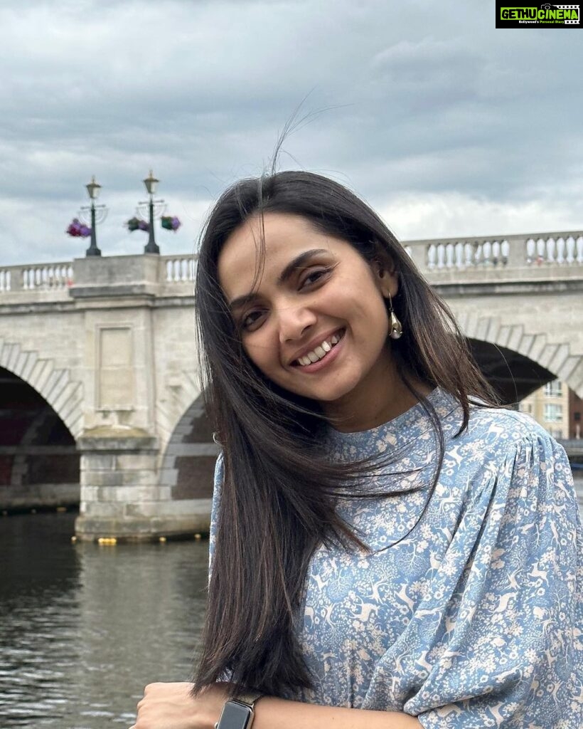 Samvrutha Sunil Instagram - 🤍 London, United Kingdom