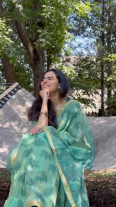 Samvrutha Sunil Instagram - The happiness to be in a saree!🤍 📸 Aki