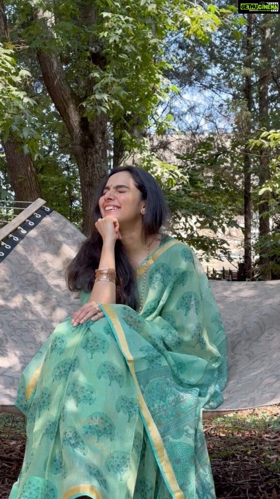 Samvrutha Sunil Instagram - The happiness to be in a saree!🤍 📸 Aki Charlotte, North Carolina