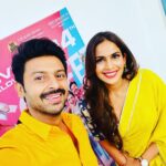 Samyuktha Shanmughanathan Instagram - Coffee ☕️ with kadhal♥️ promotions 😍