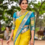 Samyuktha Shanmughanathan Instagram - Saree not sorry 😜 Jewelry : @pothysswarnamahal Pc : @teamcreators