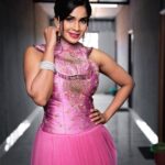 Samyuktha Shanmughanathan Instagram - Anything is possible with sunshine and a little bit of pink 💕 Outfit : @manamchennai Jewelry: @mspinkpantherjewel