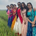 Samyuktha Shanmughanathan Instagram – Happy happy Pongal ☀️☀️ stay happy and keep shining ♥️♥️
swipe to see @aishwarya4547 and me doing a special performance 😂